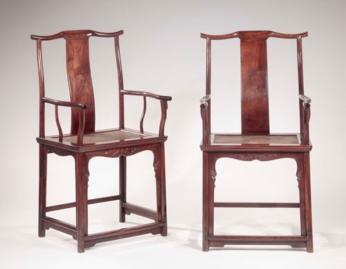 Pair of tielimu yokeback armchairs, 17th century